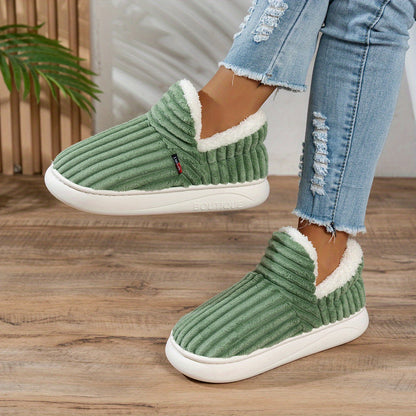 Yves Paris | Chaussons en peluche