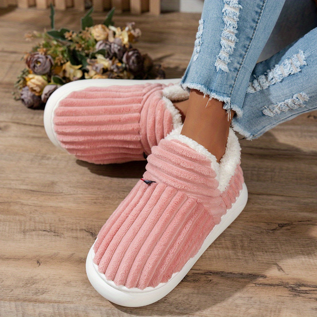 Yves Paris | Chaussons en peluche
