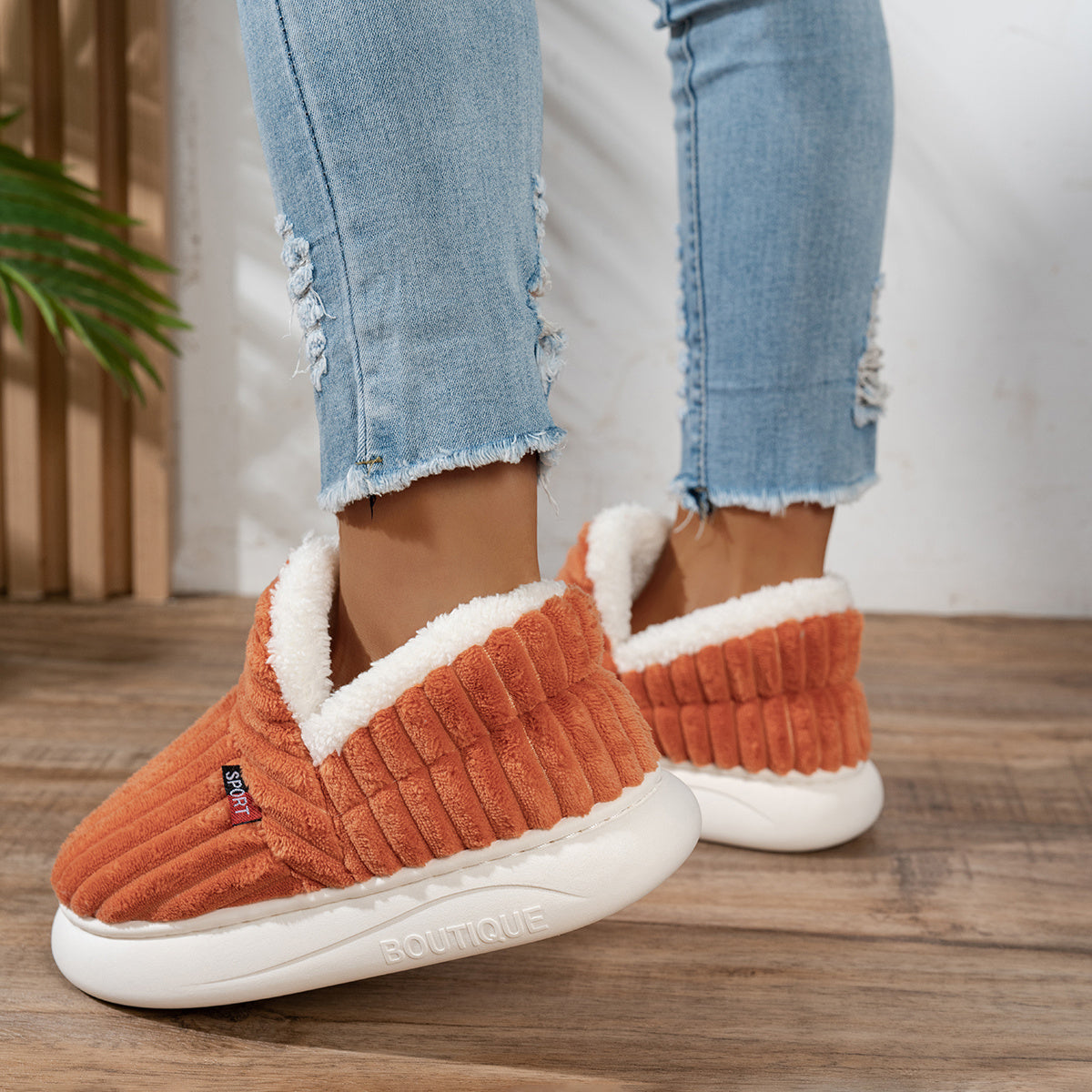 Yves Paris | Chaussons en peluche
