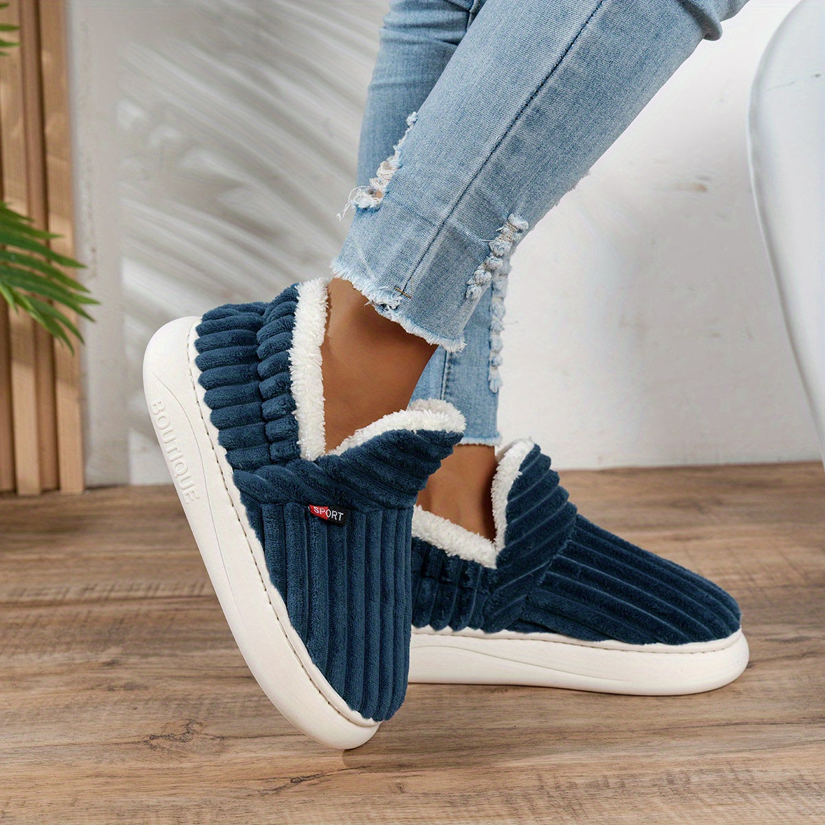 Yves Paris | Chaussons en peluche