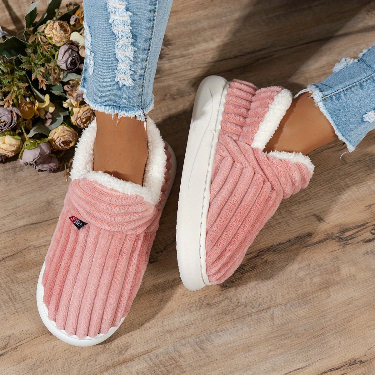 Yves Paris | Chaussons en peluche