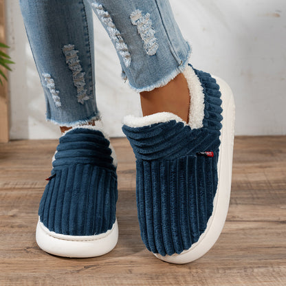 Yves Paris | Chaussons en peluche