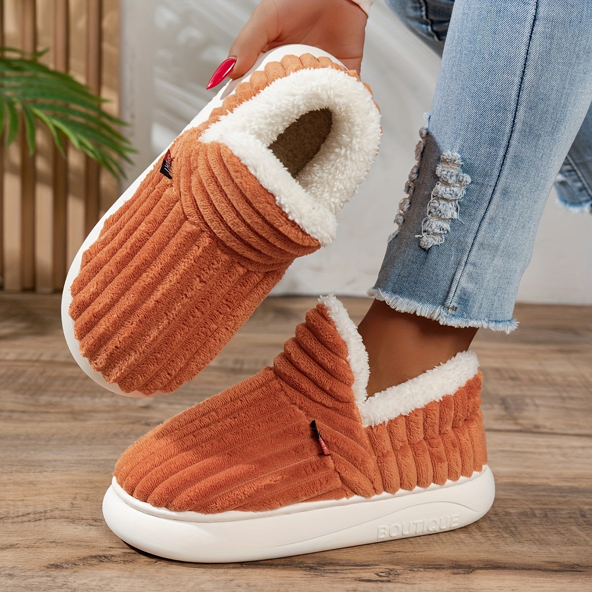 Yves Paris | Chaussons en peluche