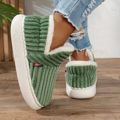 Yves Paris | Chaussons en peluche
